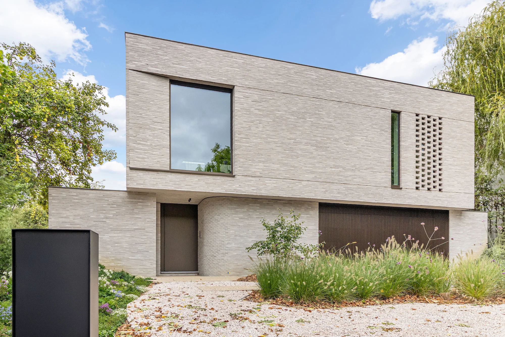 Villa | J Adams & T Jefferson